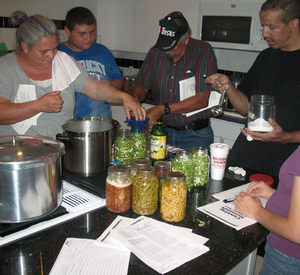Melanie Gross teaches canning
