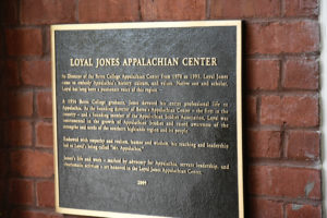 Plaque of LJAC