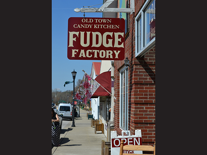 Old Town Candy Kitchen Fudge Factory sign